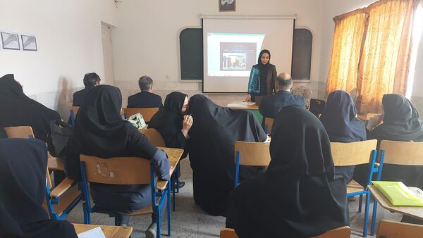 کارگاه توانمندسازی مدیران ناحیه یک زنجان در کانون سهروردی 