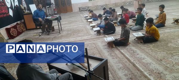 جلسه قرآنی و آموزش تخصصی قرائت قرآن کریم شهدای فدافن