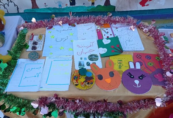 جشنواره ماها در دبستان ربابه هاشمیان یزدی شیروان