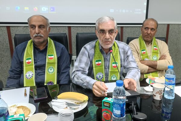 نشست هم‌اندیشی پیشکسوتان سازمان دانش‌آموزی استان کرمانشاه
