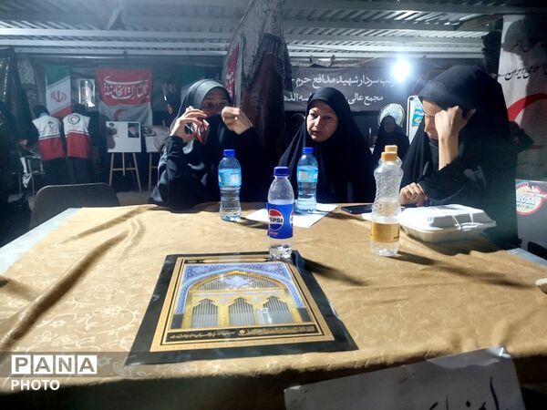 توقف درمسیر عاشقی، موکب حیدریون پذیرای زائران وعزادارن رهبری