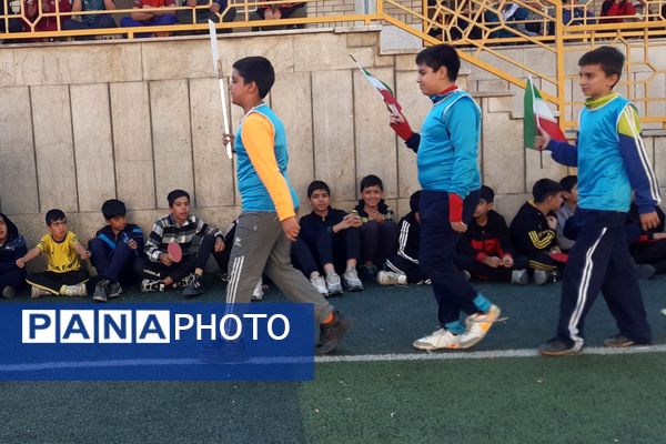 المپیاد ورزشی در دبستان شاهد حیات ناحیه 3 شیراز