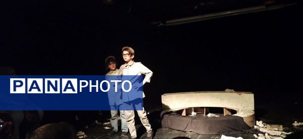 نمایش «گلدسته‌ها و فلک» در تبریز