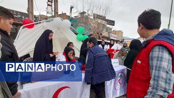 جشن بهار انقلاب در راهپیمایی ۲۲ بهمن در تفت