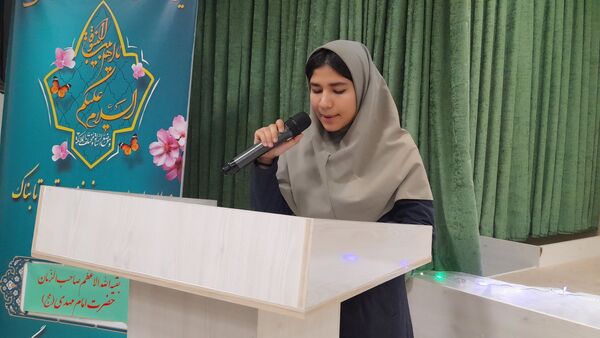 جشن ستارگان ویژه دانش آموزان برتر دبیرستان نورالهدی 