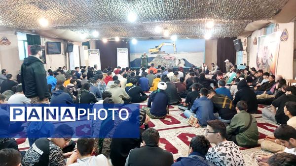 سفر به سرزمین نور؛ روایت دانش‌آموزان از حماسه‌های دفاع مقدس