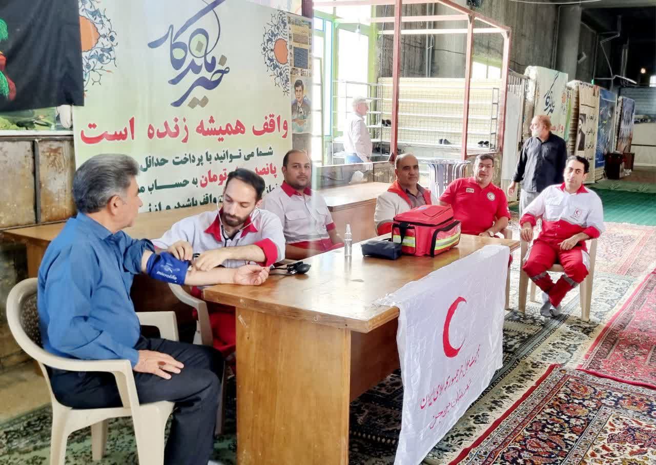 برپایی میز خدمت در راستای ترویج فرهنگ نوع‌دوستی، سلامتی شهروندان