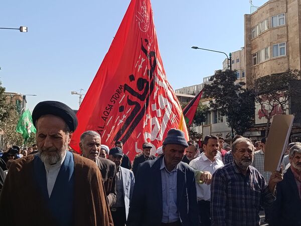 جمع خشم نصر در دومین سالگرد طوفان الاقصی؛ مردم پرشور به خیابان‌ها آمدند