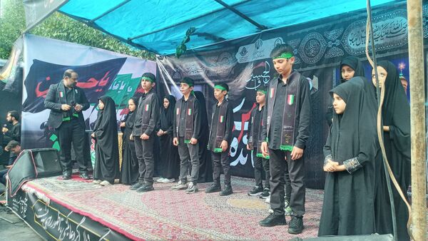 برپایی موکب عشاق الحسین سازمان دانش‌آموزی شهر تهران