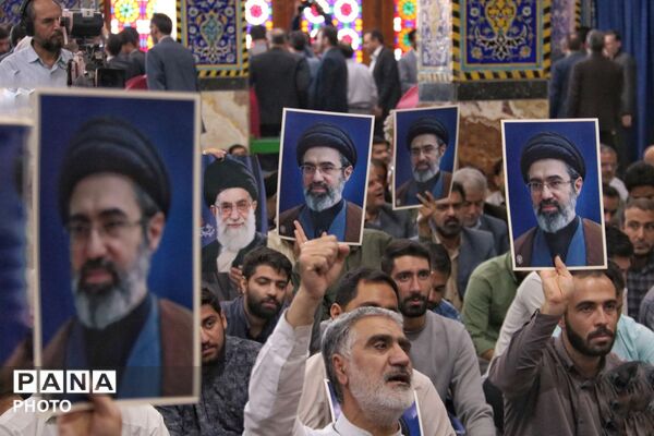 برپایی آیین بزرگداشت دولتمردان شهید در مسجد حظیره یزد 