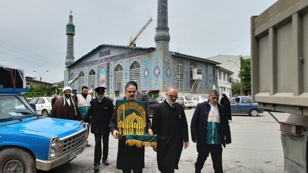 کاروان زیر سایه خورشید، به دیار نور رسید
