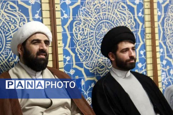 طنین میثاق بندگی در بهار انقلاب