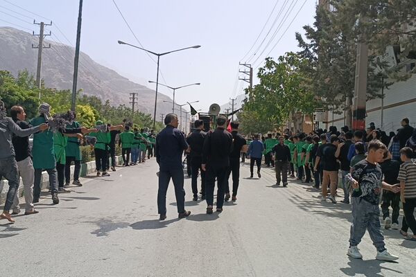 عزاداری مردم کرمانشاه در تاسوعای حسینی