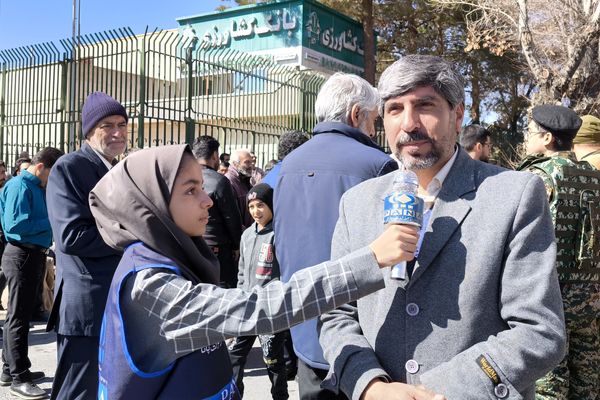 راهپیمایی ۲۲ بهمن در چهل و ششمین سالگرد پیروزی شکوهمند انقلاب اسلامی در شهرستان آباده