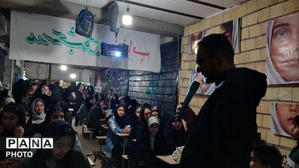 پاتوق «نوجوانان مبارز» در محمدشهر کرج  