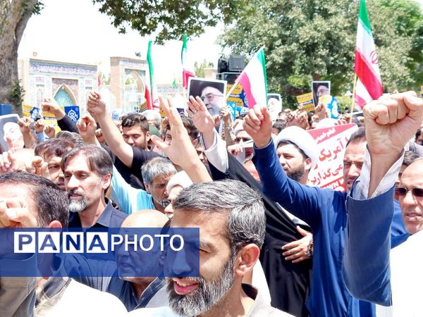 مشت هایی که انتقام را صدا می‌زند 