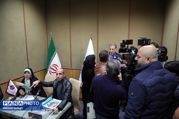 افتتاحیه رادیو مقاومت