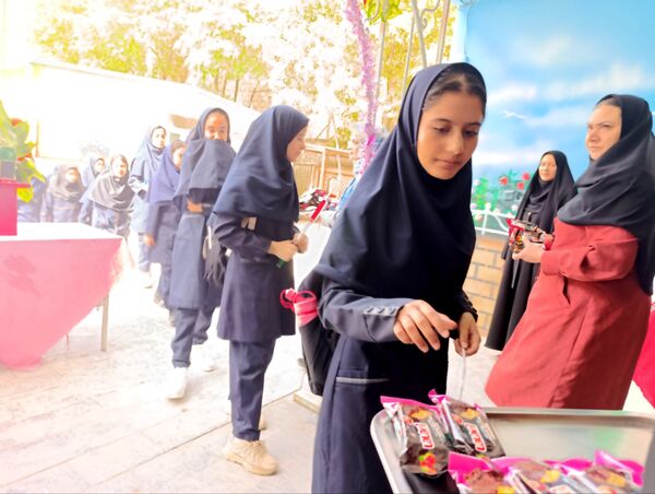 جشن جوانه ها در دبیرستان سروقد مشهد 