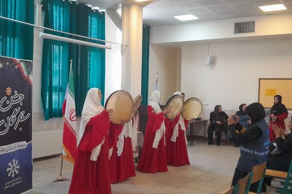 روز خاطره‌انگیز با برگزاری جشن سمپاد در دبیرستان استعدادهای درخشان فرزانگان ملارد