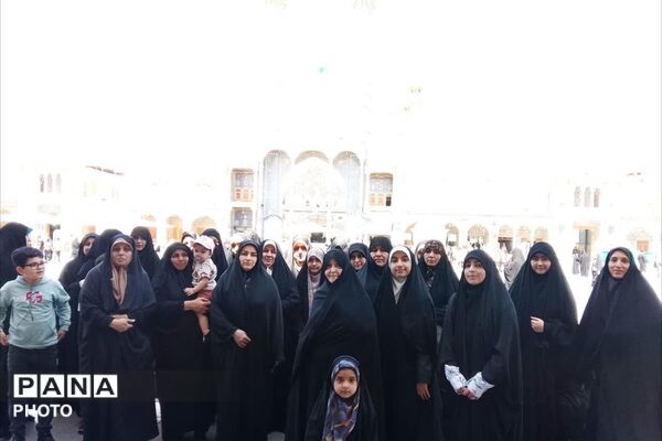 اردوی زیارتی ـ تربیتی یک‌روزه  دانش‌آموزان البرزی در کاروانی به قم و جمکران 