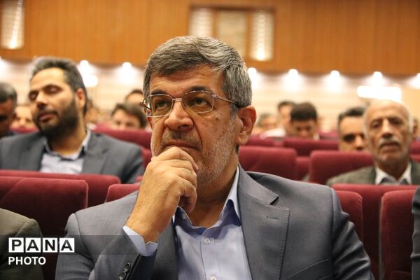 اجلاس مدیران استان یزد در آستانه بازگشایی مدارس
