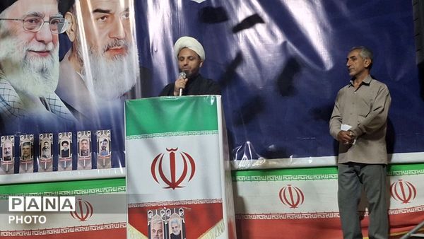 معمولان در شور انقلابی؛ مردم ولایتمدار بار دیگر حضوری پررنگ داشتند