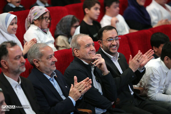 مراسم روز ملی کودک