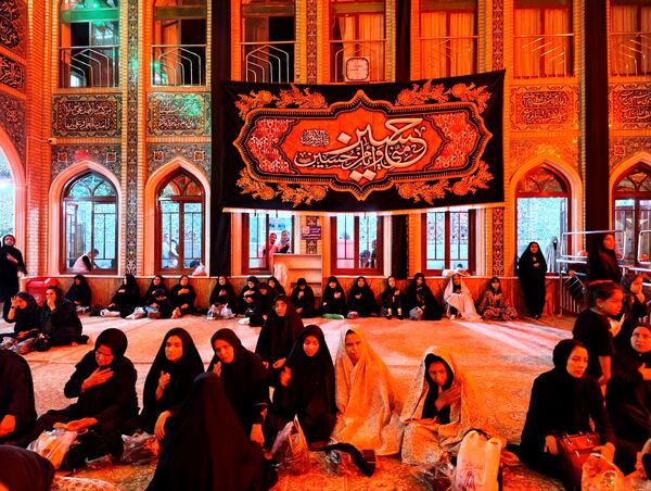 عزاداری شب یازدهم ماه محرم در تکیه ابوالفضلی 