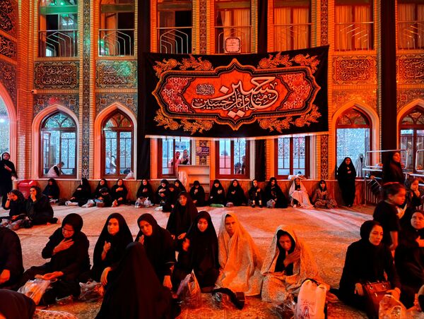 عزاداری شب یازدهم ماه محرم در تکیه ابوالفضلی 