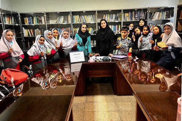 کارگاه «خلاقیت و شادی با اوریگامی» در پژوهش‌سرای دانش‌آموزی کاوش کهریزک 