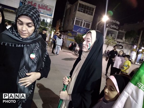 تجمعات شبانه در هفتاد و چهارمین شب در سامن