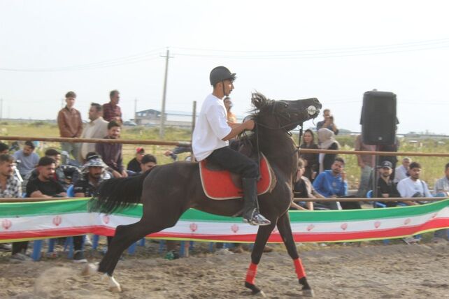 جشنواره اسب‌سواری ملکان