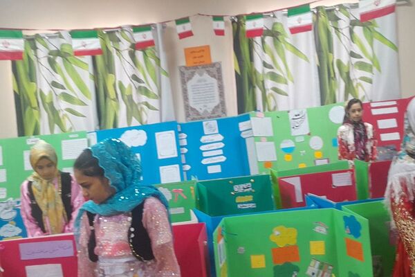 برپایی نمایشگاه طرح جابر در مدرسه حسنا بهارستان‌۲