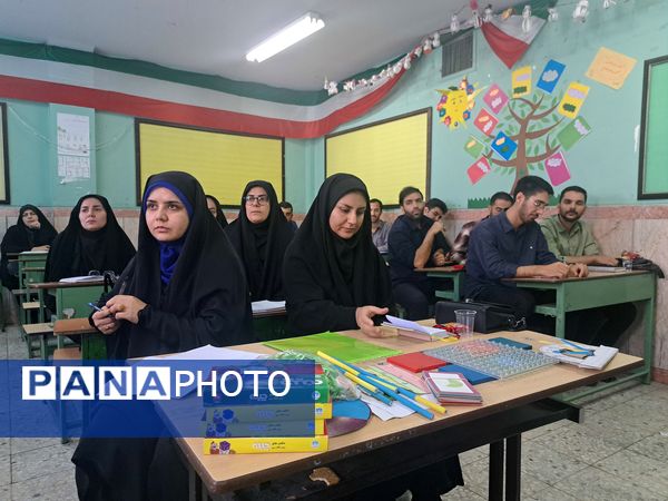 اجرای طرح «شهید همت» با هدف آموزش نومعلمان برای سال تحصیلی ۱۴۰۳-۱۴۰۴ در ملارد