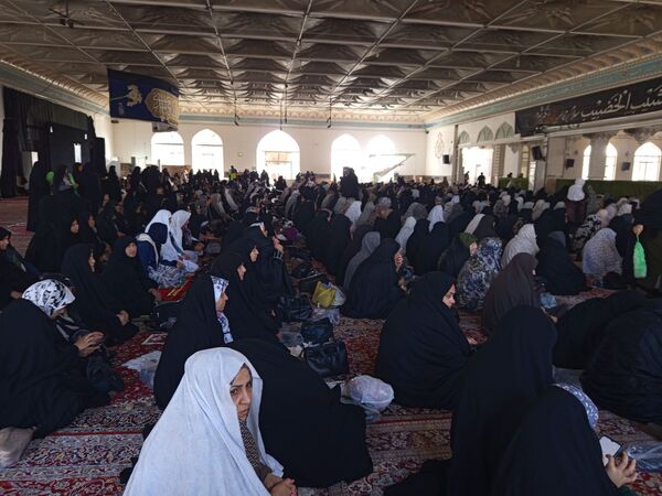 نماز جمعه در شهرستان کاشمر 