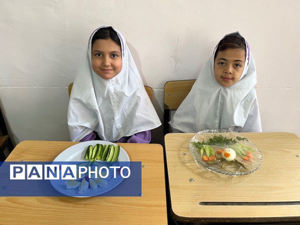 برگزاری صبحانه سلامت و روز جهانی تخم مرغ در دبستان فاطمه الزهرا شهرستان شیروان