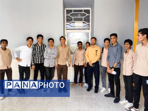 نمایش خلاقیت و استعداد نوجوانان 