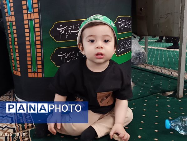 زمزمه‌های «یا علی‌اصغر(ع)» در مصلی زنجان طنین‌انداز شد