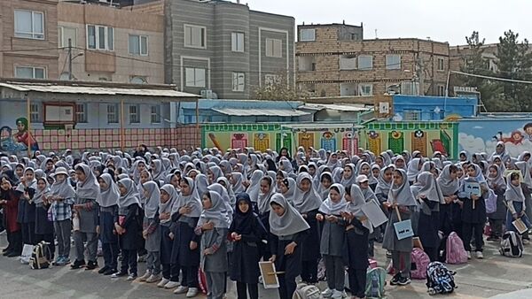 جشن شادمانه روز کودک در دبستان نیایش