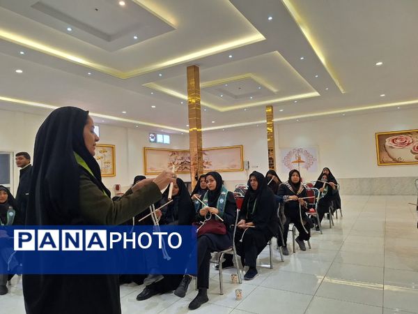 جلسه ضمن خدمت توانمندسازی مربیان و معاونین پرورشی ناحیه ۶ مشهد