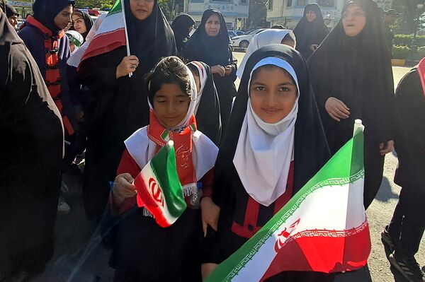 پیشتازان، طلایه‌داران شور ۱۳ آبان قائمشهر