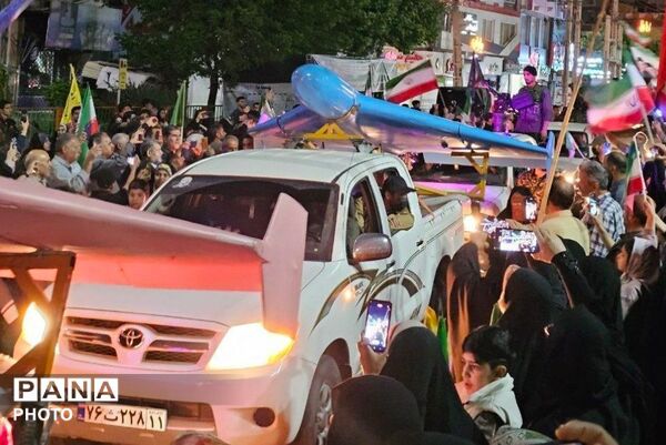 نمایش پهپاد شاهد ۱۳۶ در ساوجبلاغ