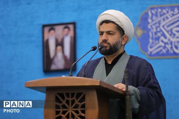 نماز جمعه ، تجلی همدلی مردم در سایه ایمان و بصیرت