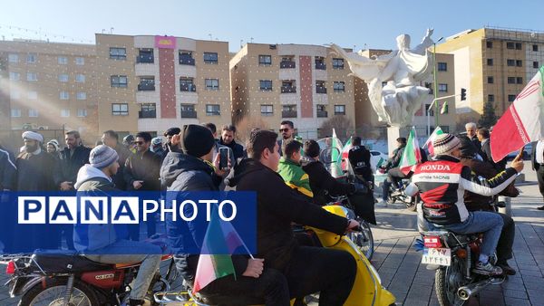 زنگ انقلاب در اصفهان نواخته شد