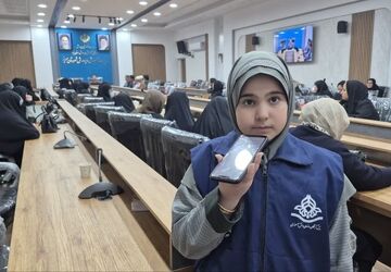 همایش رؤسای انجمن اولیاء و مربیان در شهرستان مهریز 