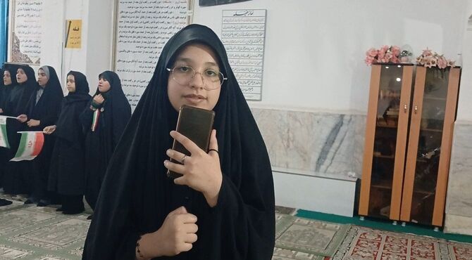 عهد دانش‌آموزان دبستان قرآنی اکبرزاده با رفیق آسمانی