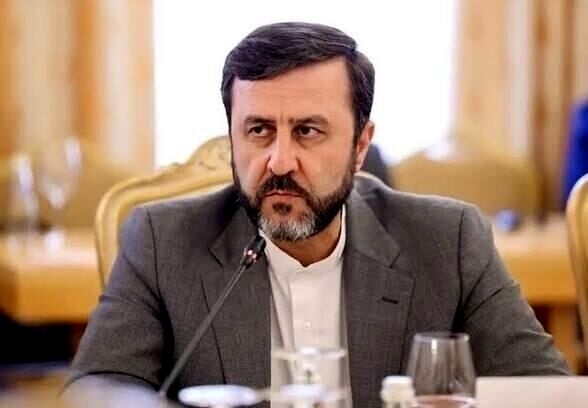 غریب‌آبادی: مین‌زدایی تنگه هرمز فقط توسط ایران انجام می‌شود