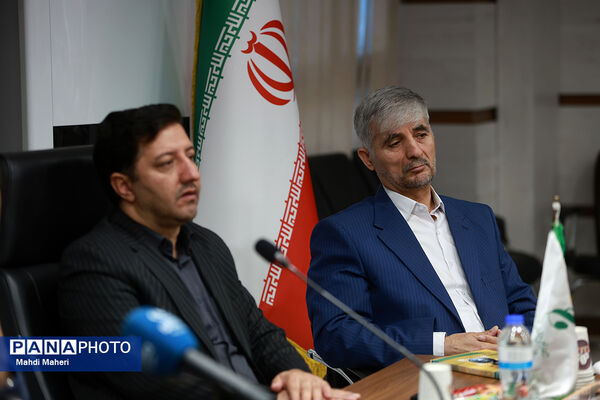 اولین نشست کارگروه تدوین سند دوازدهمین دوره مجلس دانش‌آموزی
