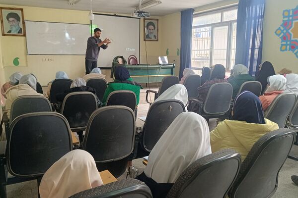 دوره تخصصی عکاسی و فیلمبرداری خبری ویژه دانش‌آموز خبرنگاران پانا شهریار