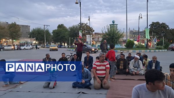 جشن ولادت پیامبر اکرم (ص) و امام جعفر صادق (ع) و گرامیداشت آغاز هفته دفاع مقدس در شهر آشخانه  